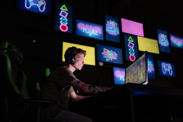 Top Gaming Desks with Cable Management for NBA 2K Setups