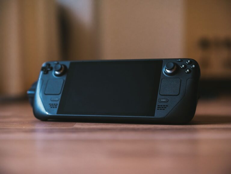 Top Portable Controllers for NBA 2K26 on Mobile & Switch